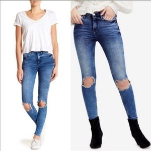 FREE PEOPLE High Rise Skinny Distressed Jeans NWT
